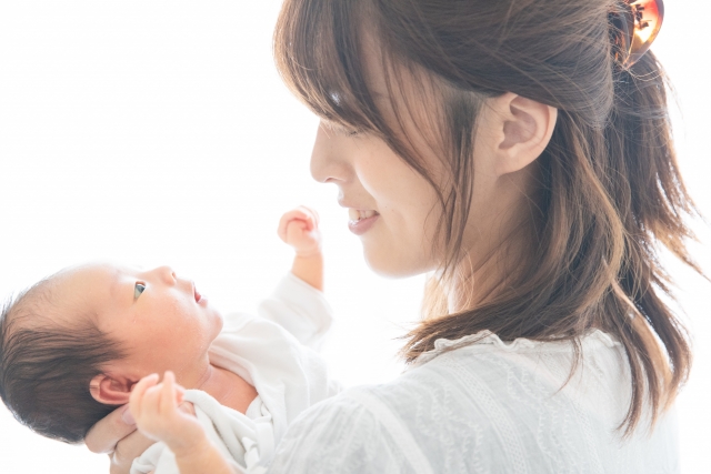 赤ちゃんの言葉が育つ声かけってどうしたらいいの 前編 産婦人科オンラインジャーナル 赤ちゃんの言葉が育つ声かけってどうしたらいいの 前編 産婦人科オンラインジャーナル