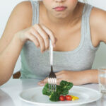 ”無理なダイエット”や”やせすぎ”でどんな症状や問題が起こるの？